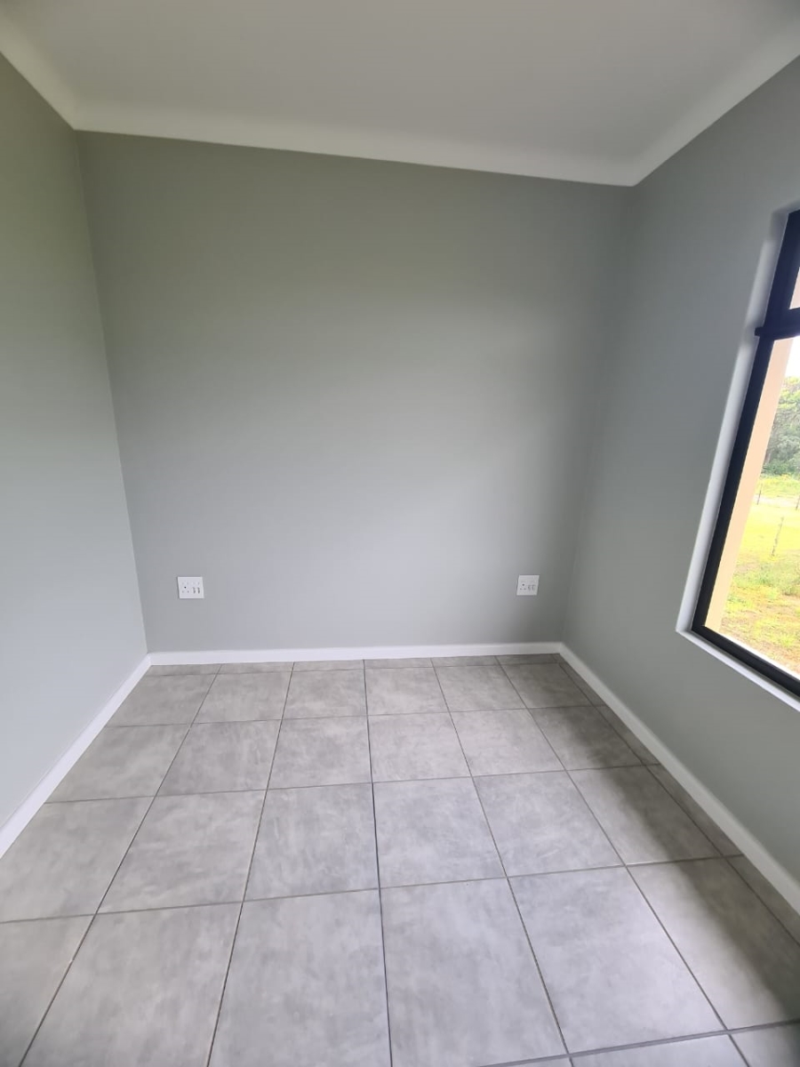 2 Bedroom Property for Sale in Kidds Beach Eastern Cape